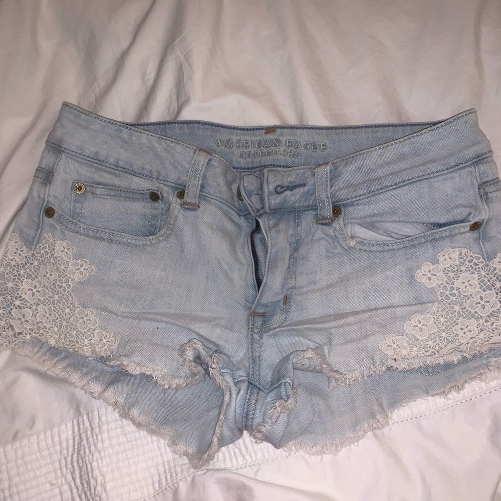 American eagle shorts size 6